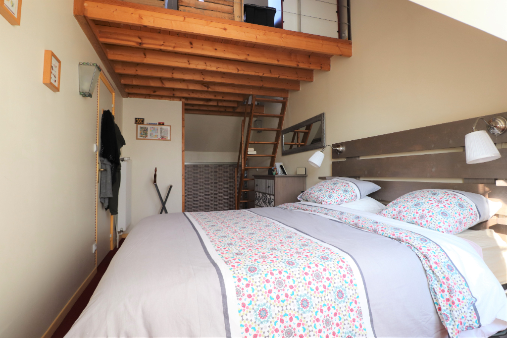 Maison T6 à Saint gregoire