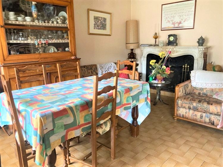 Maison T6 à Saint sauveur des landes