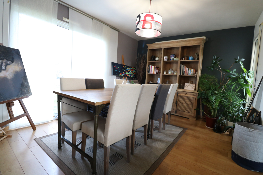 Maison T8 à Chavagne