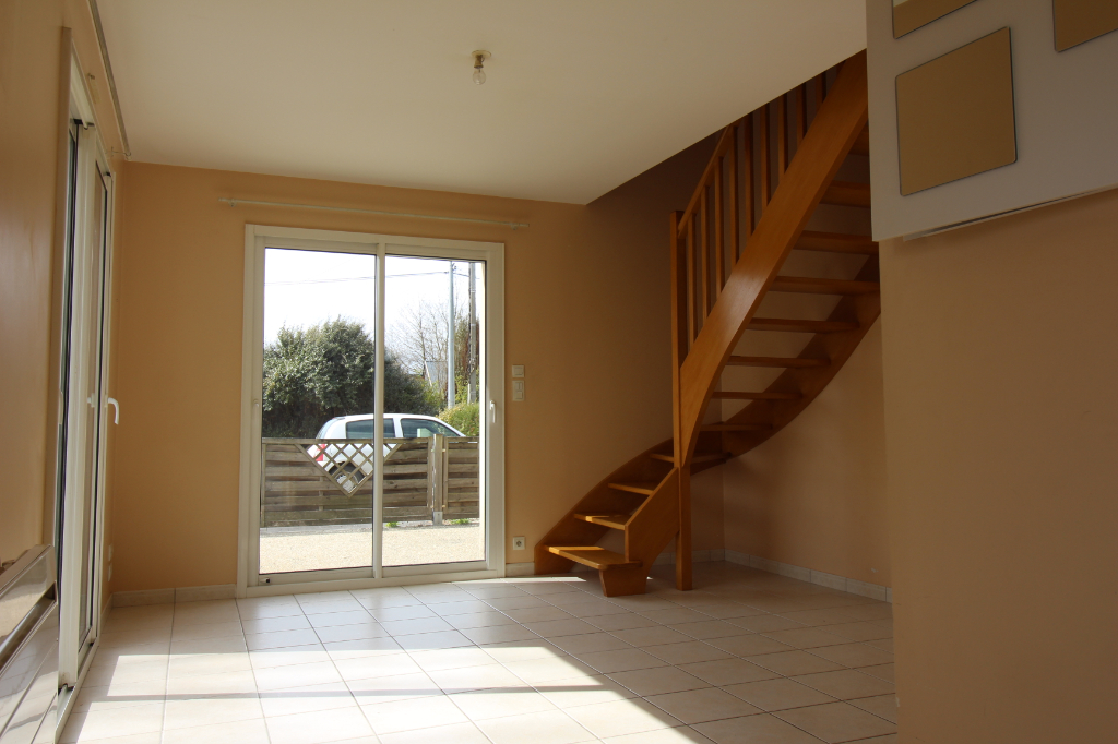 Appartement T2 à Saint domineuc