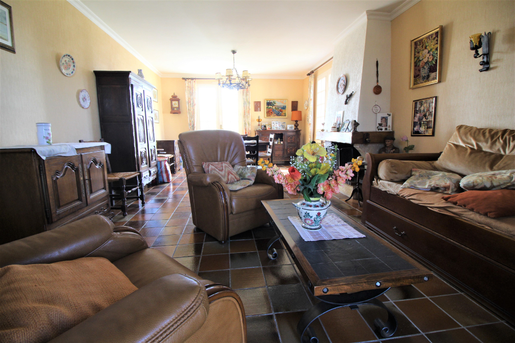 Maison T6 à Montgermont