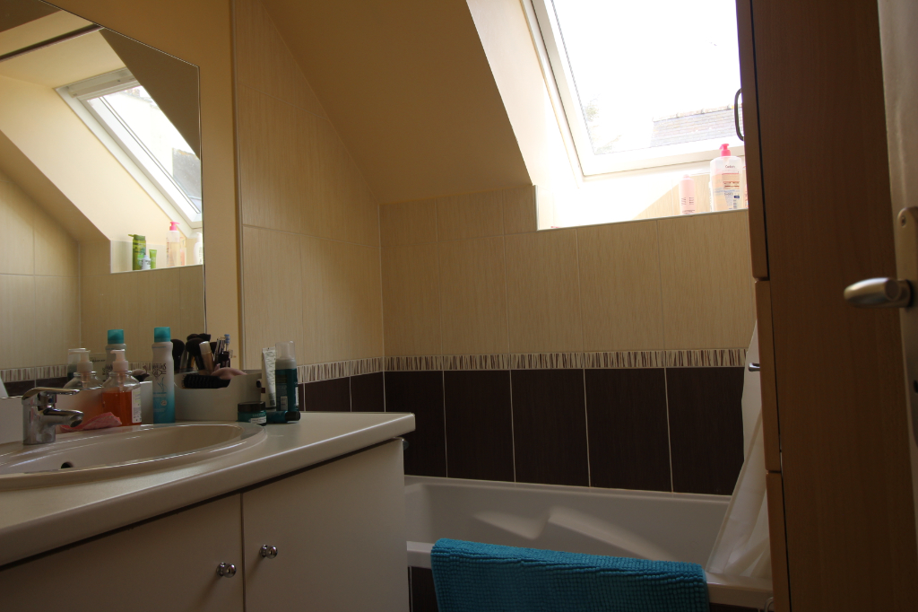 Appartement T3 à Saint domineuc