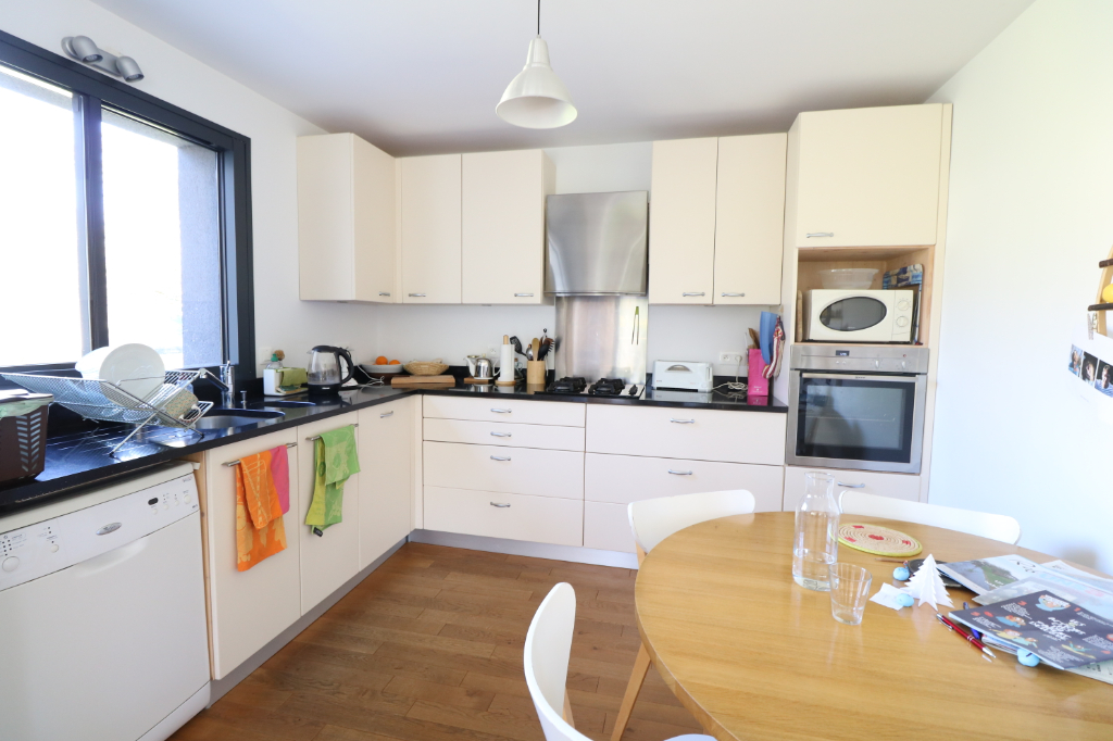 Maison T8 à Guichen