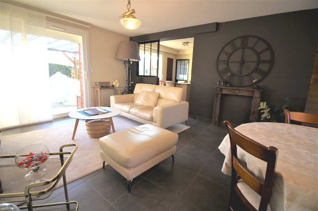 Maison T7 à Acigne