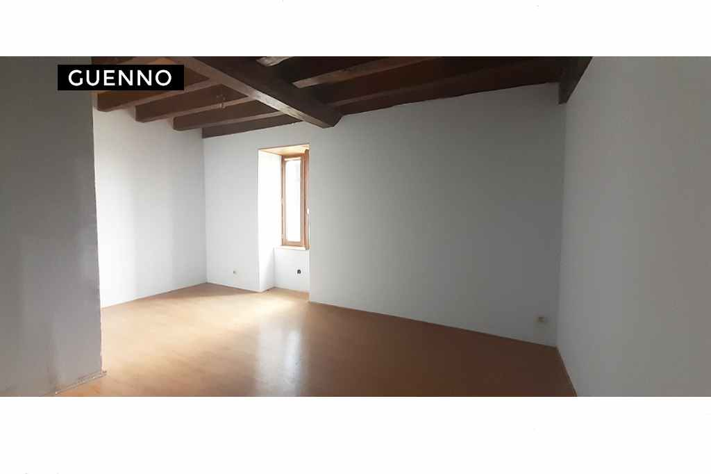 Maison T4 à Bourgon