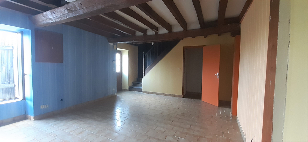 Maison T4 à Bourgon