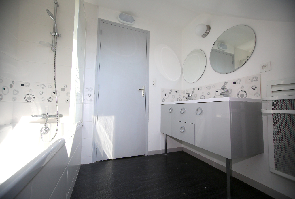 Maison T6 à Pleumeleuc