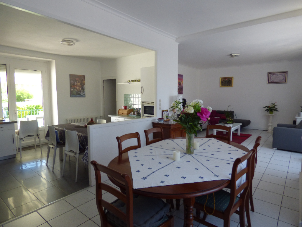 Maison T5 à Ferce