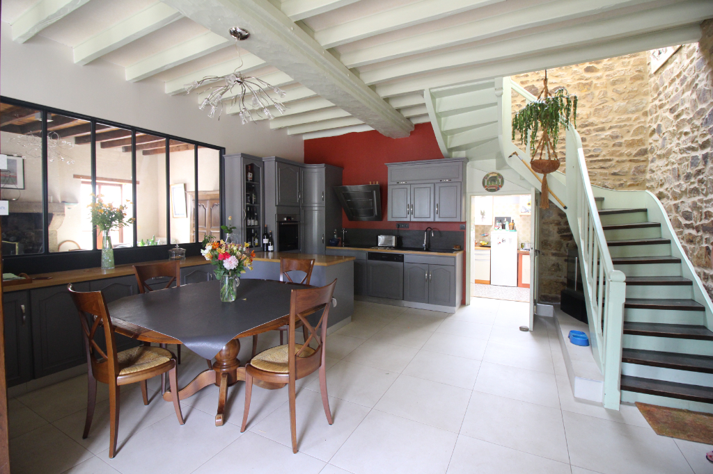 Maison T7 à Javene