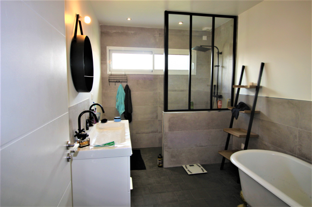 Maison T5 à Treffendel