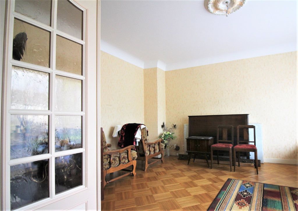 Maison T6 à Montgermont