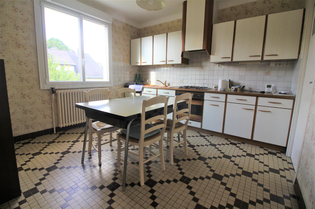 Maison T6 à Montgermont