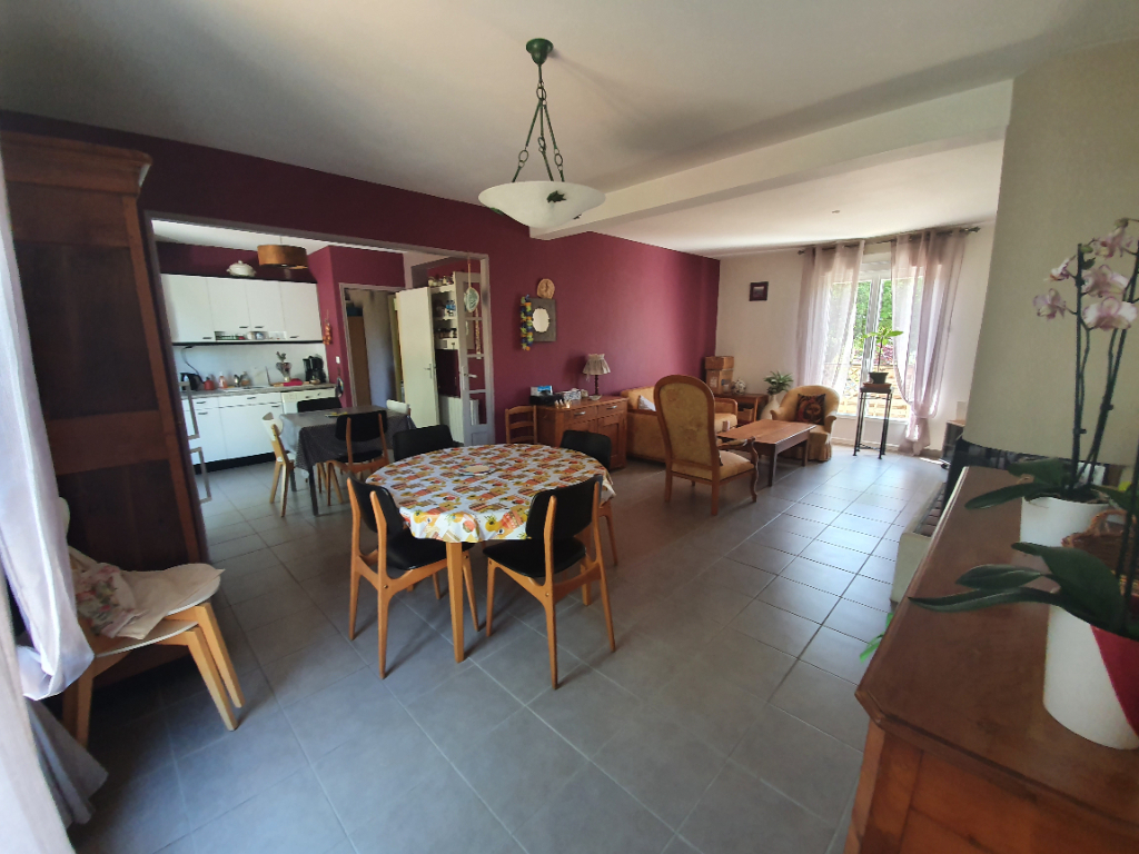 Maison T6 à Acigne