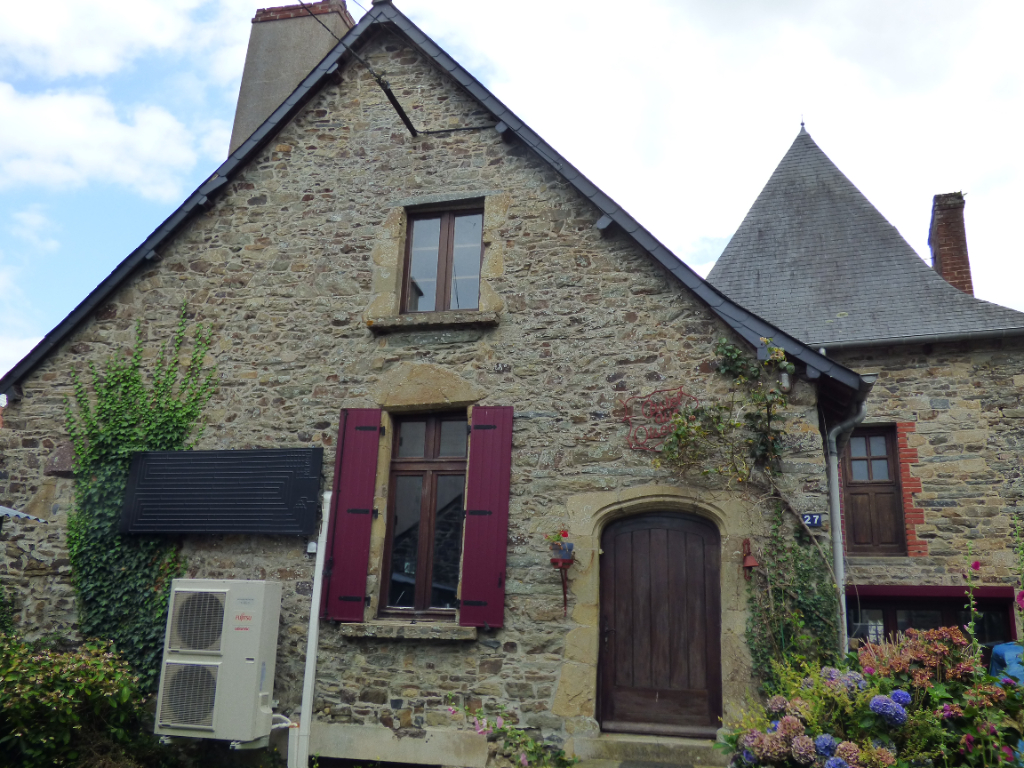 Maison T6 à Marcille robert