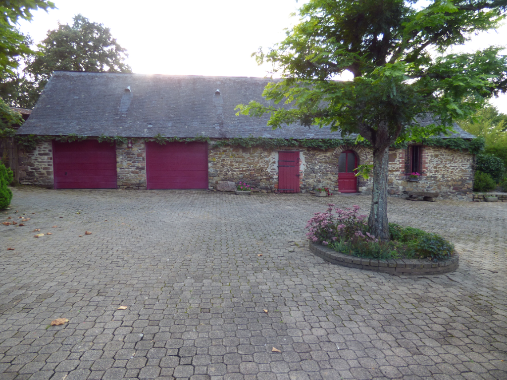 Maison T6 à Retiers