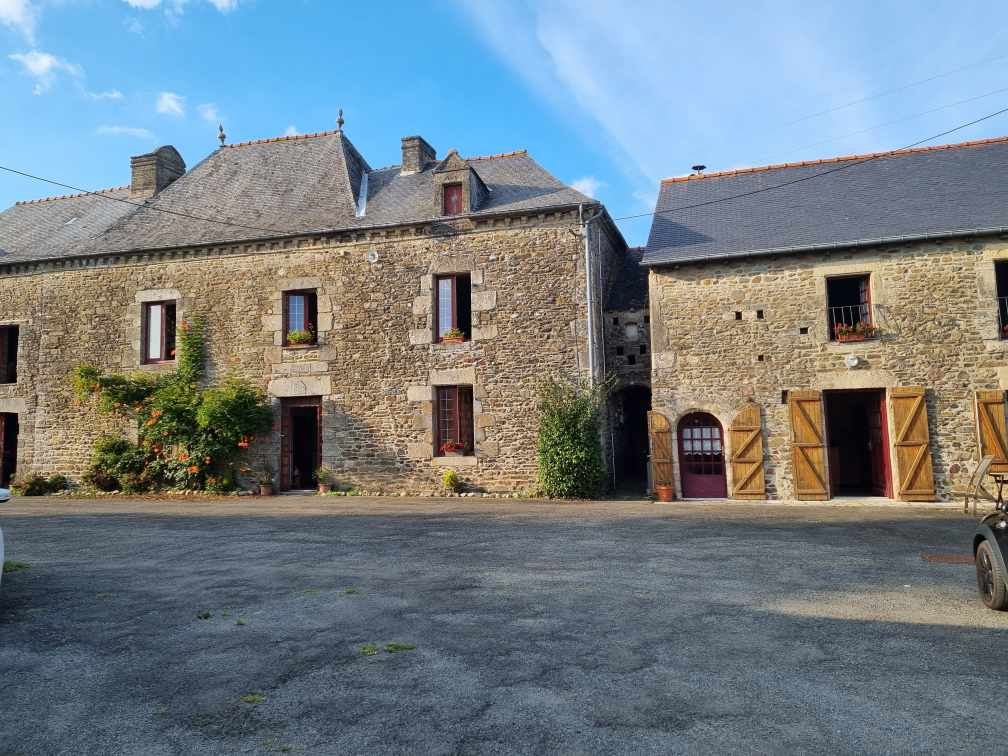 Maison T15 à Plouasne