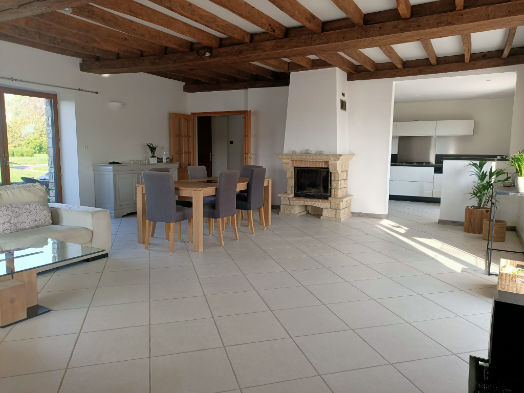 Maison T8 à Pire sur seiche