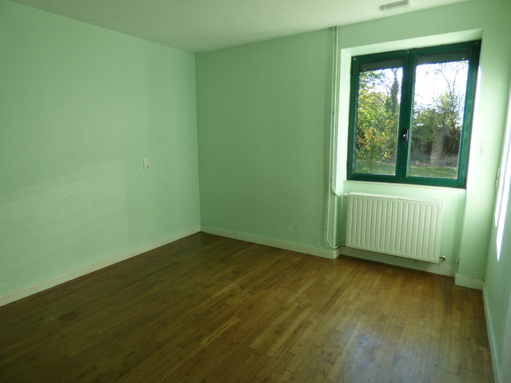Maison T6 à La selle craonnaise