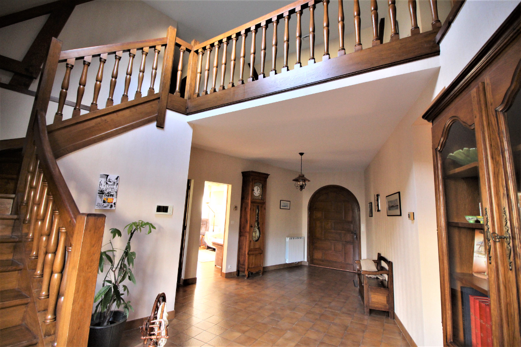Maison T8 à Chateaubourg