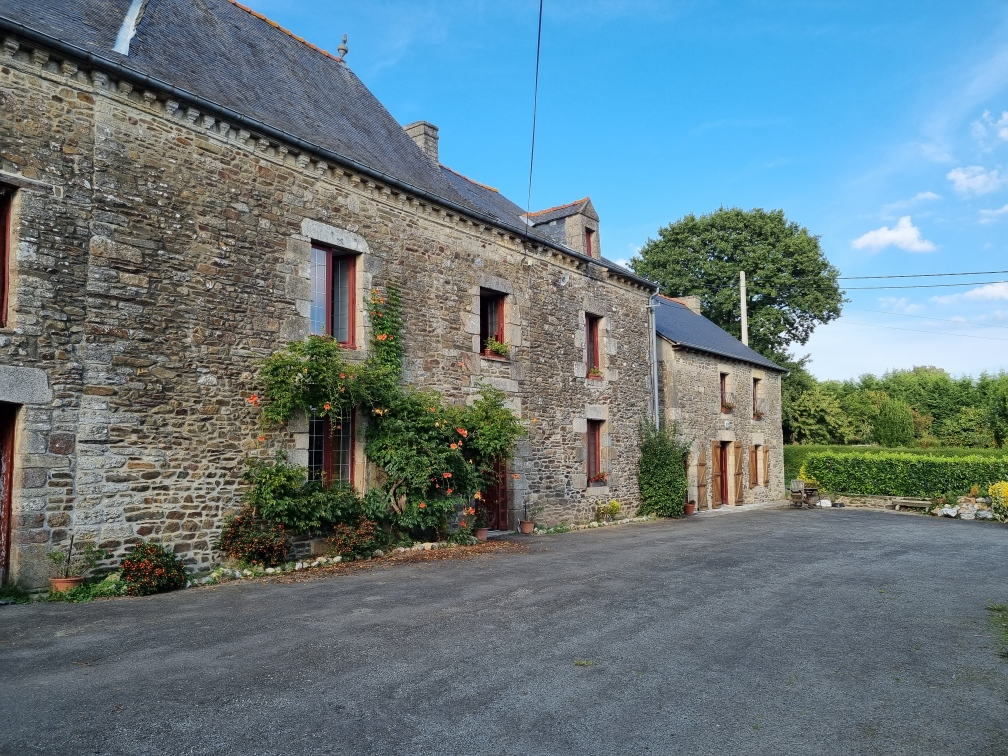 Maison T15 à Plouasne