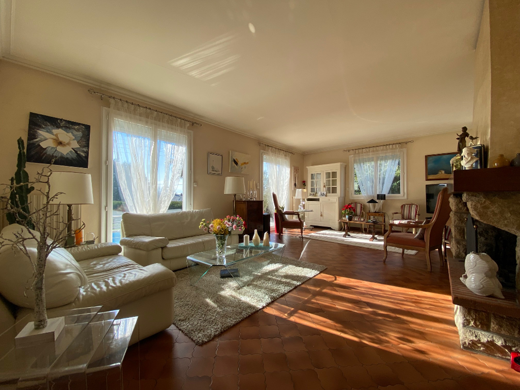 Maison T8 à Vitre