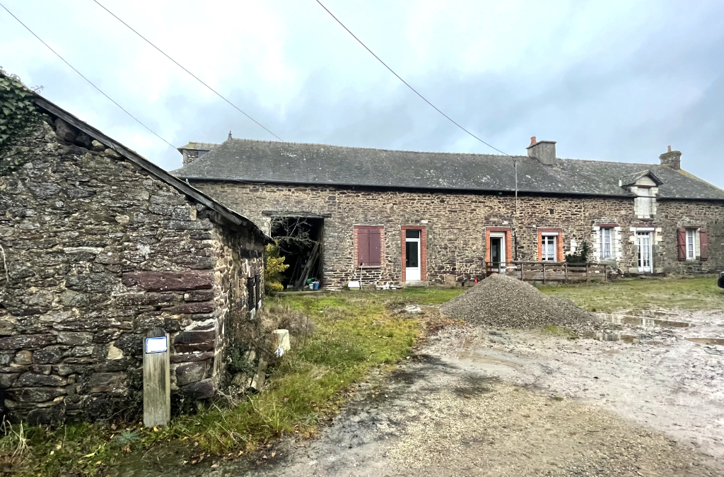 Maison T6 à Breal sous montfort