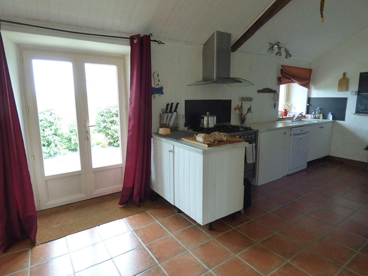 Maison T10 à Villepot