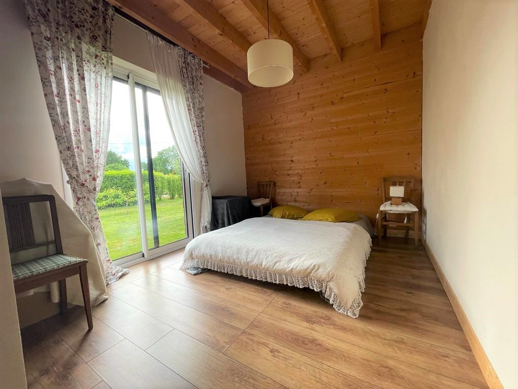 Maison T7 à Les iffs