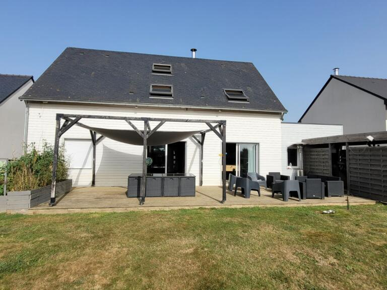 Maison T6 à Retiers