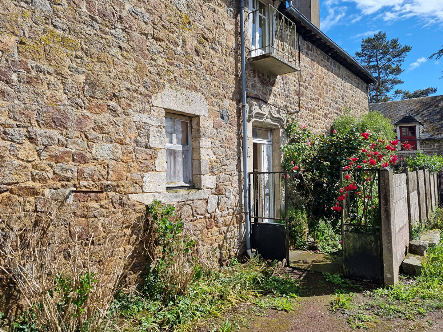 Maison T6 à Becherel