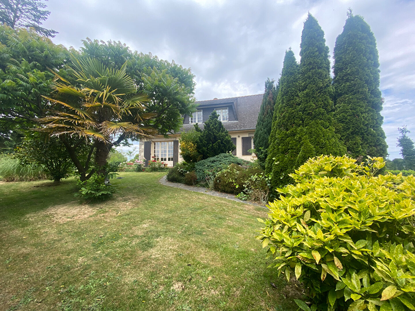 Maison T6 à La meziere