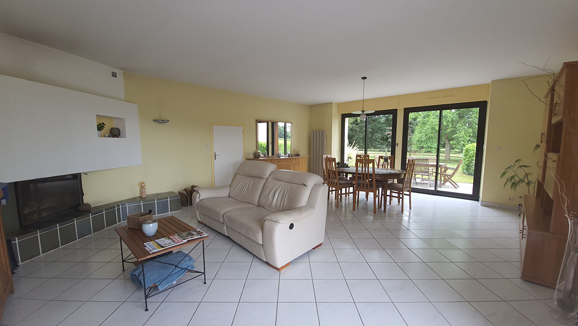 Maison T7 à Montauban de bretagne