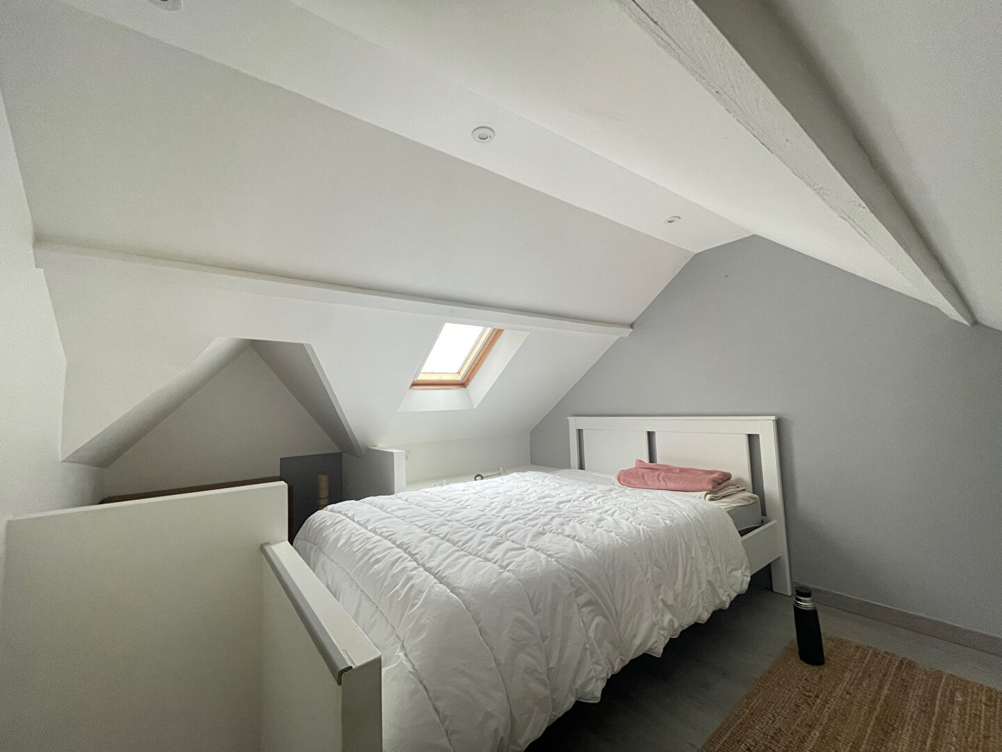 Appartement T2 à Corps nuds
