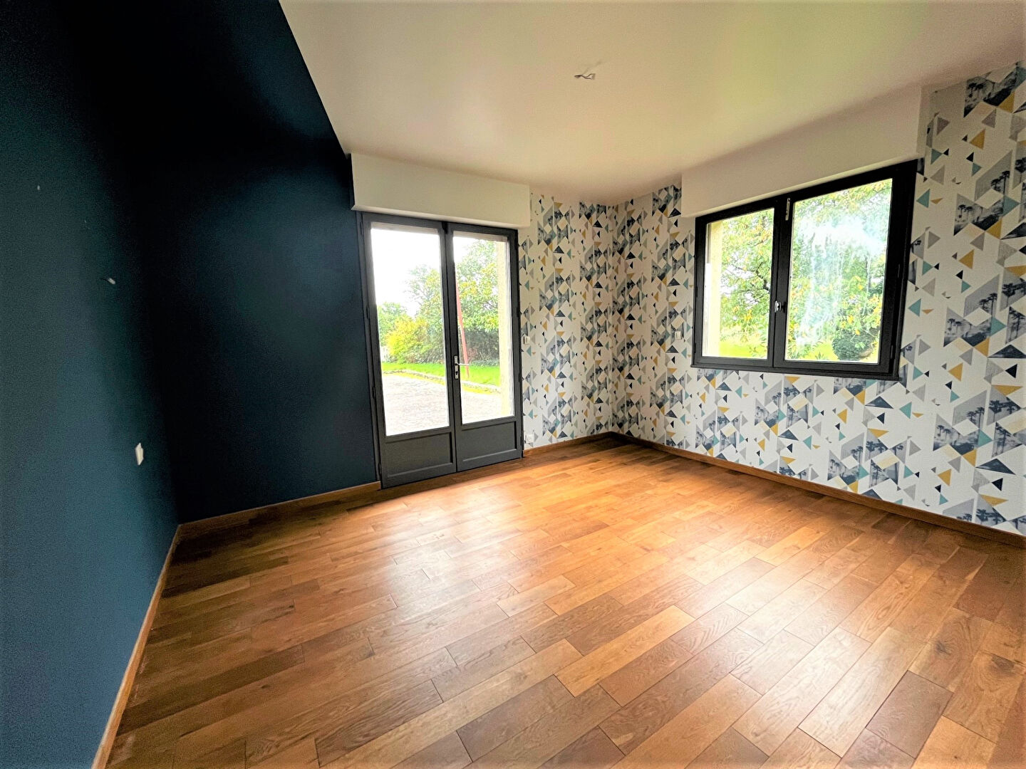 Maison T7 à Saint aubin du cormier