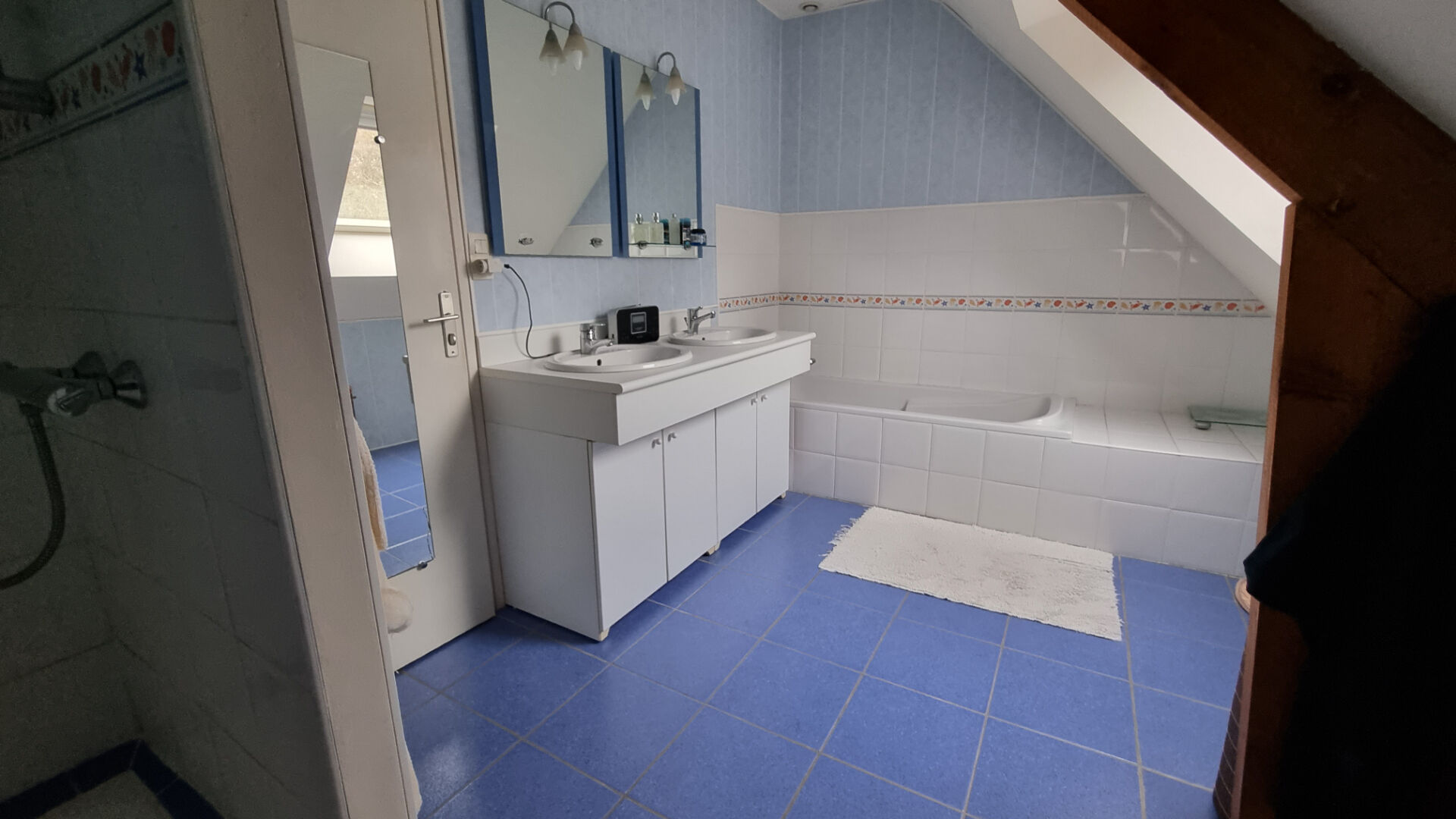 Maison T6 à Laille
