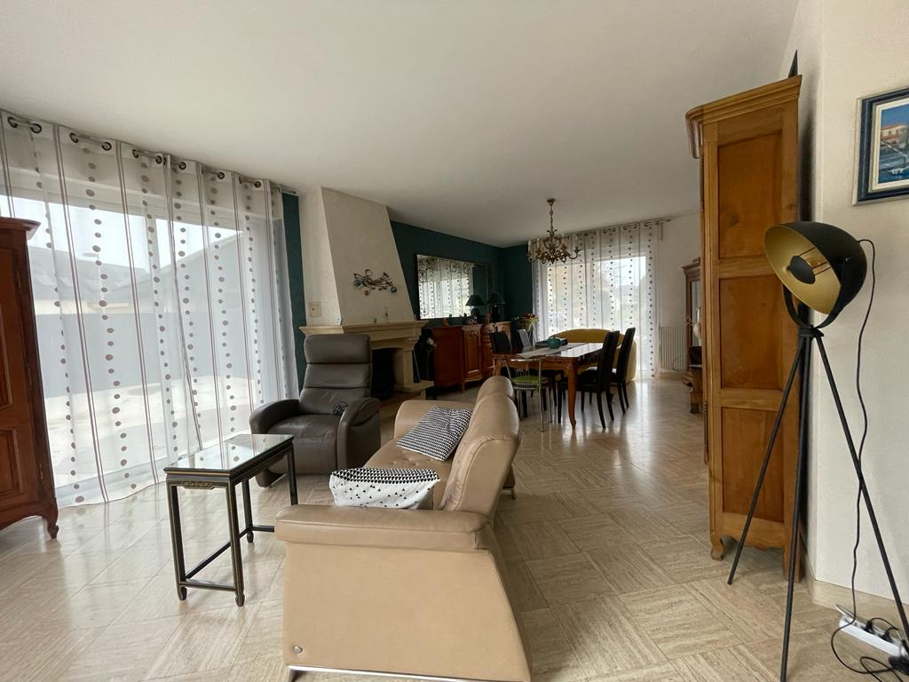 Maison T5 à Saint gregoire