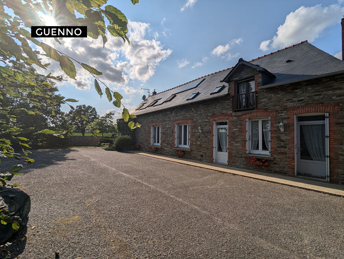 Maison T6 à Ferce