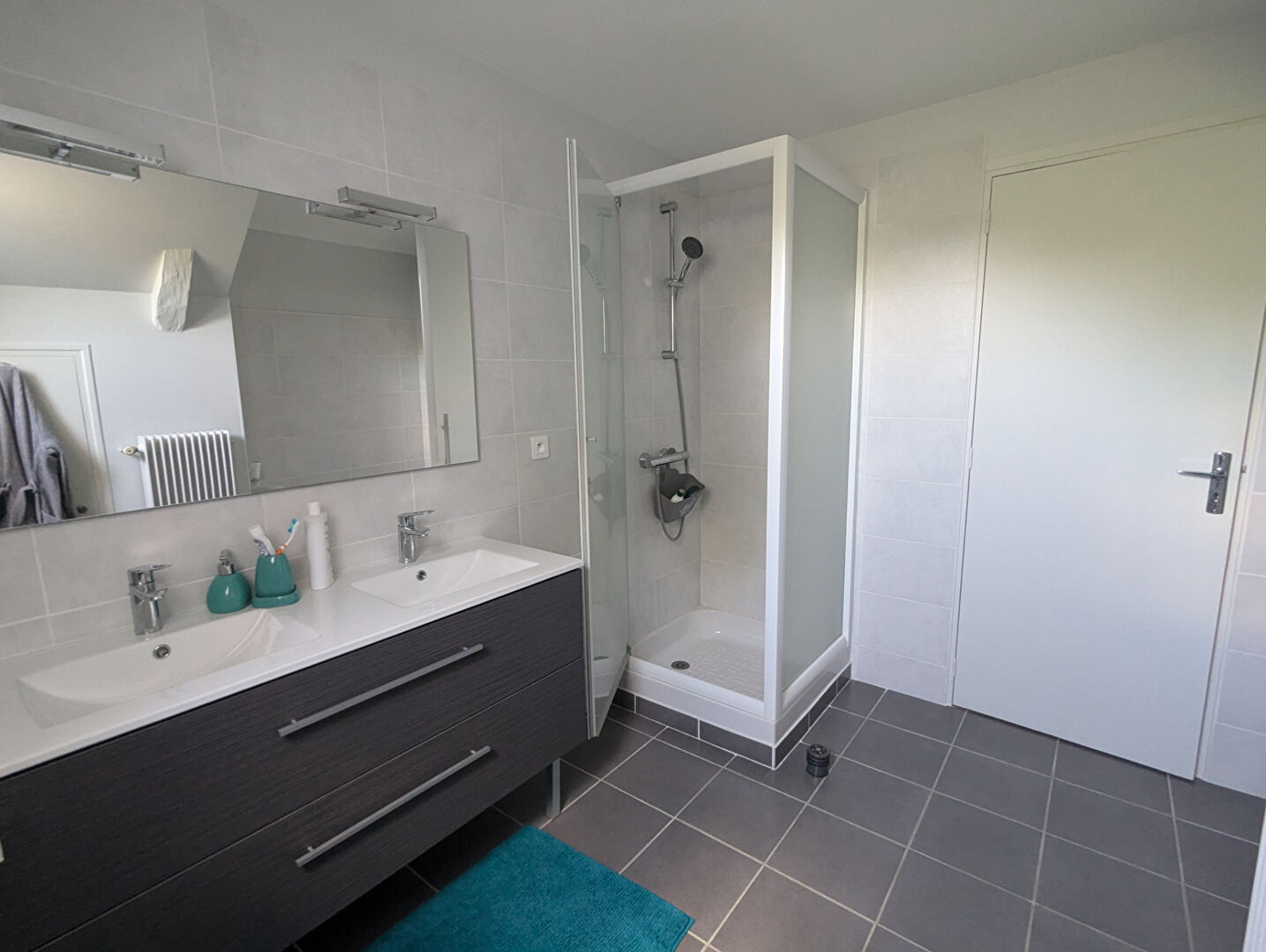 Maison T6 à Ferce