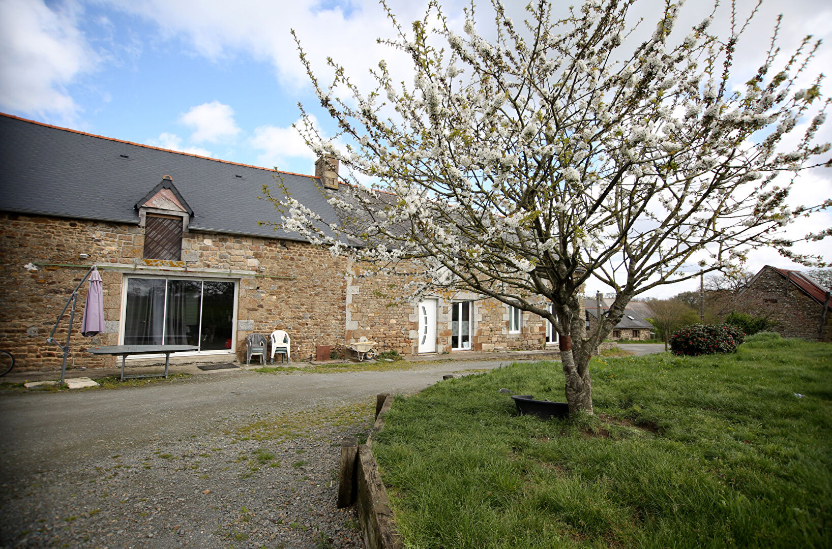Maison T5 à Noyal sous bazouges