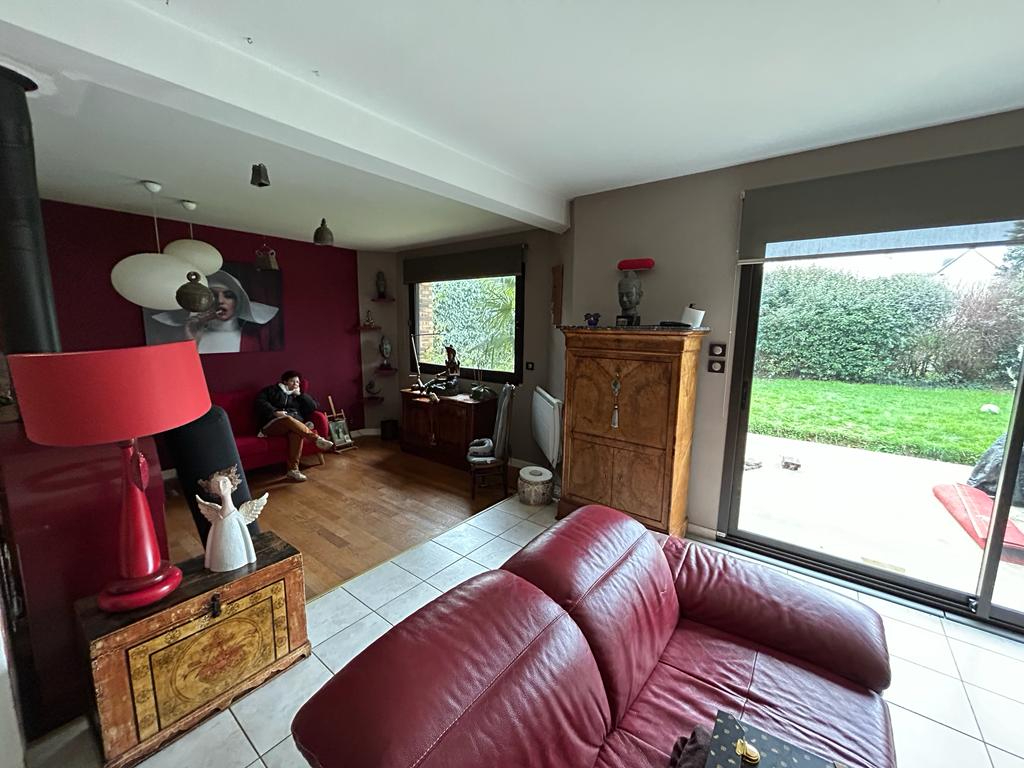 Maison T6 à Pace