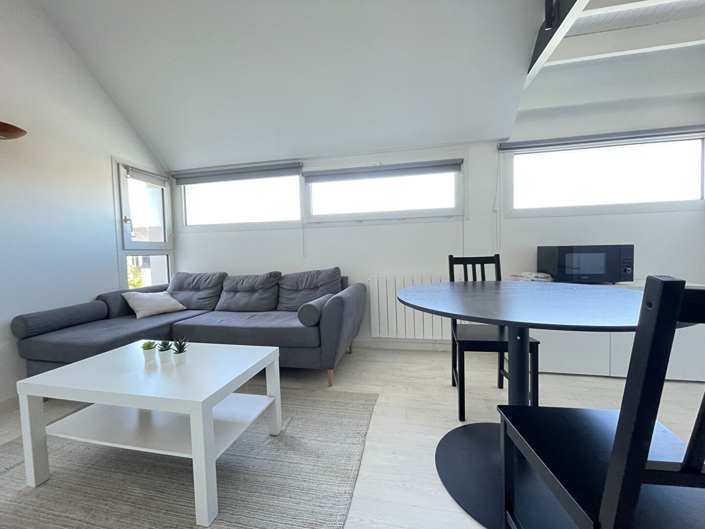 Photo Location T2 meublé - 35 m² au sol - proche métro image 3/6