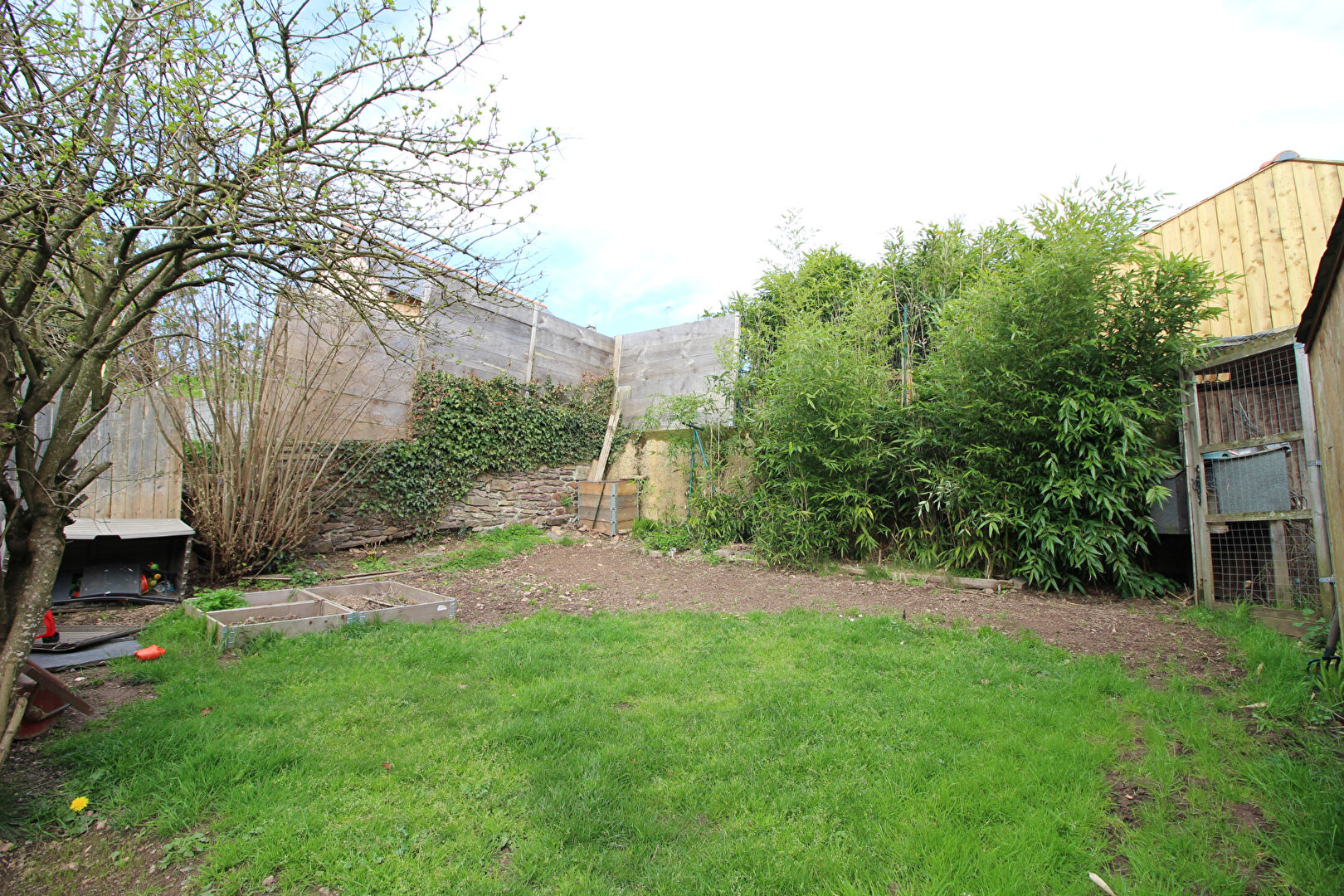 Maison T6 à Monterfil