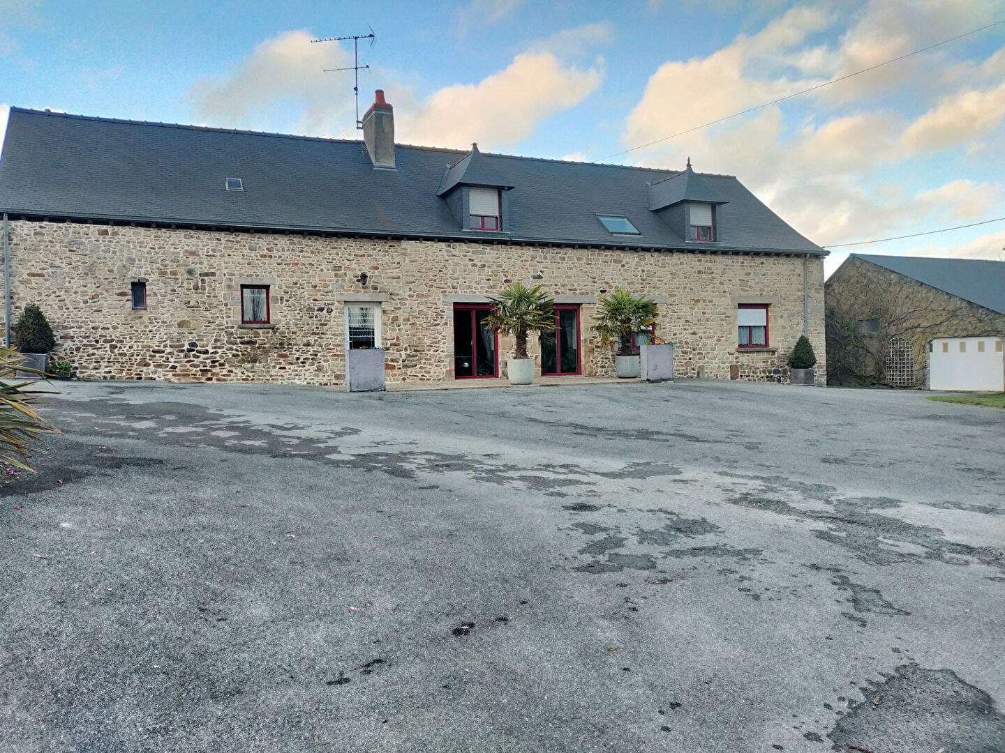 Maison T7 à Bais