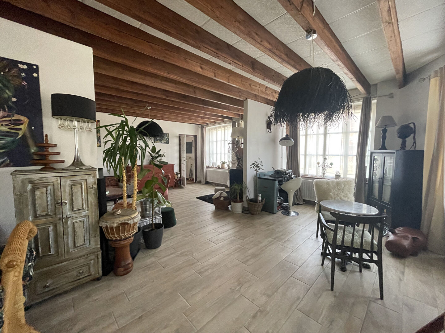 Immeuble T6 à Saint leger des pres