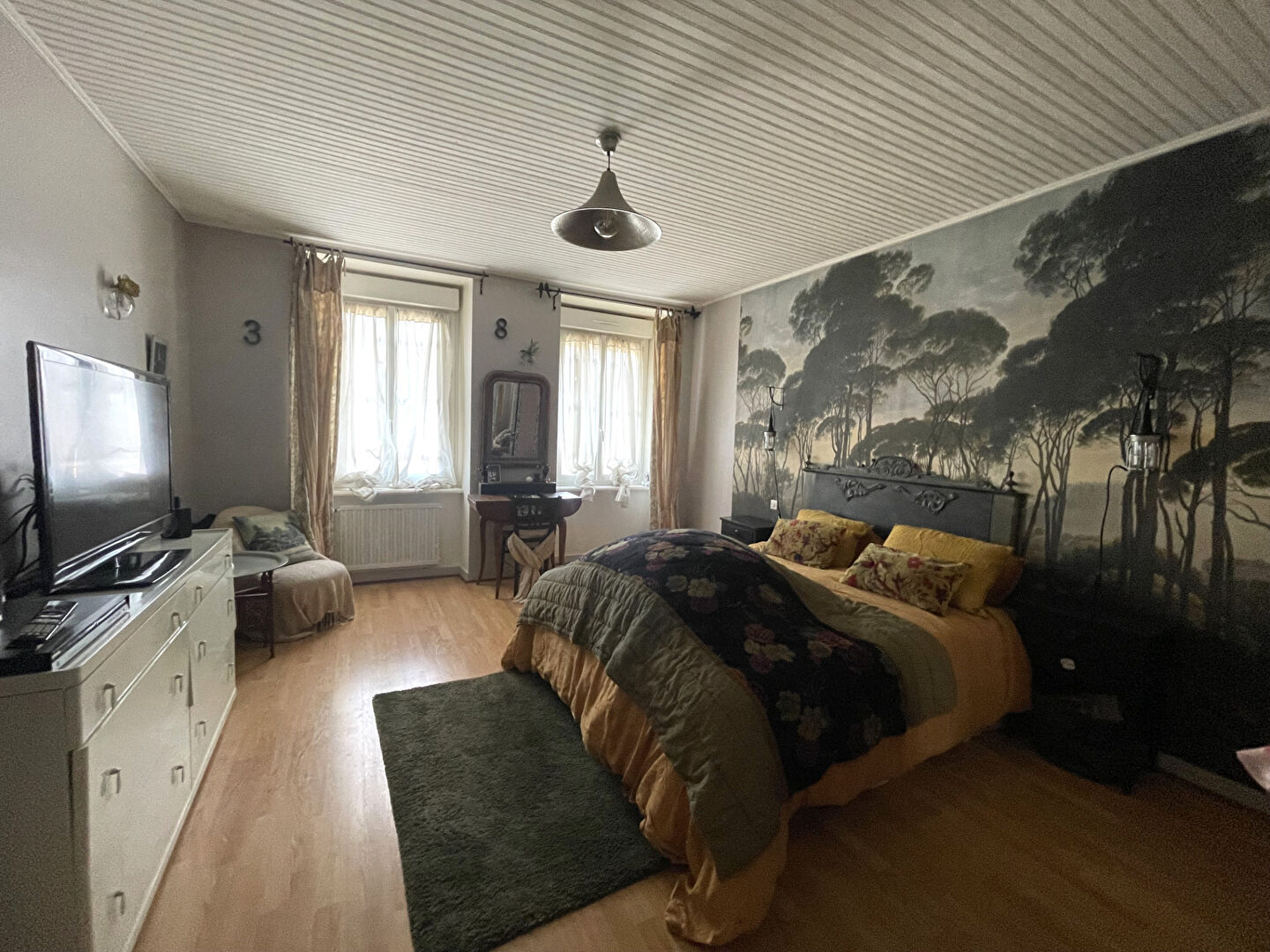 Immeuble T6 à Saint leger des pres