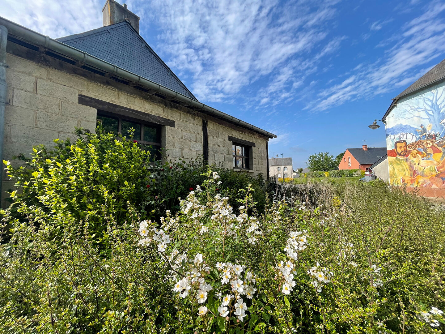 Maison T6 à Illifaut