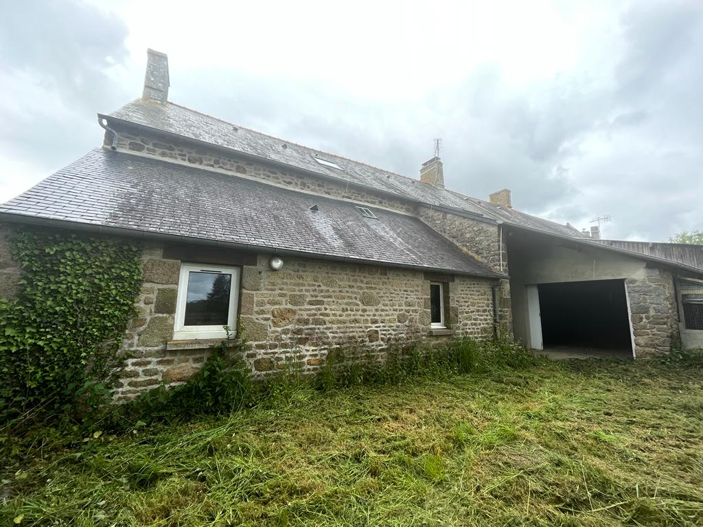 Maison T10 à Saint ouen des alleux