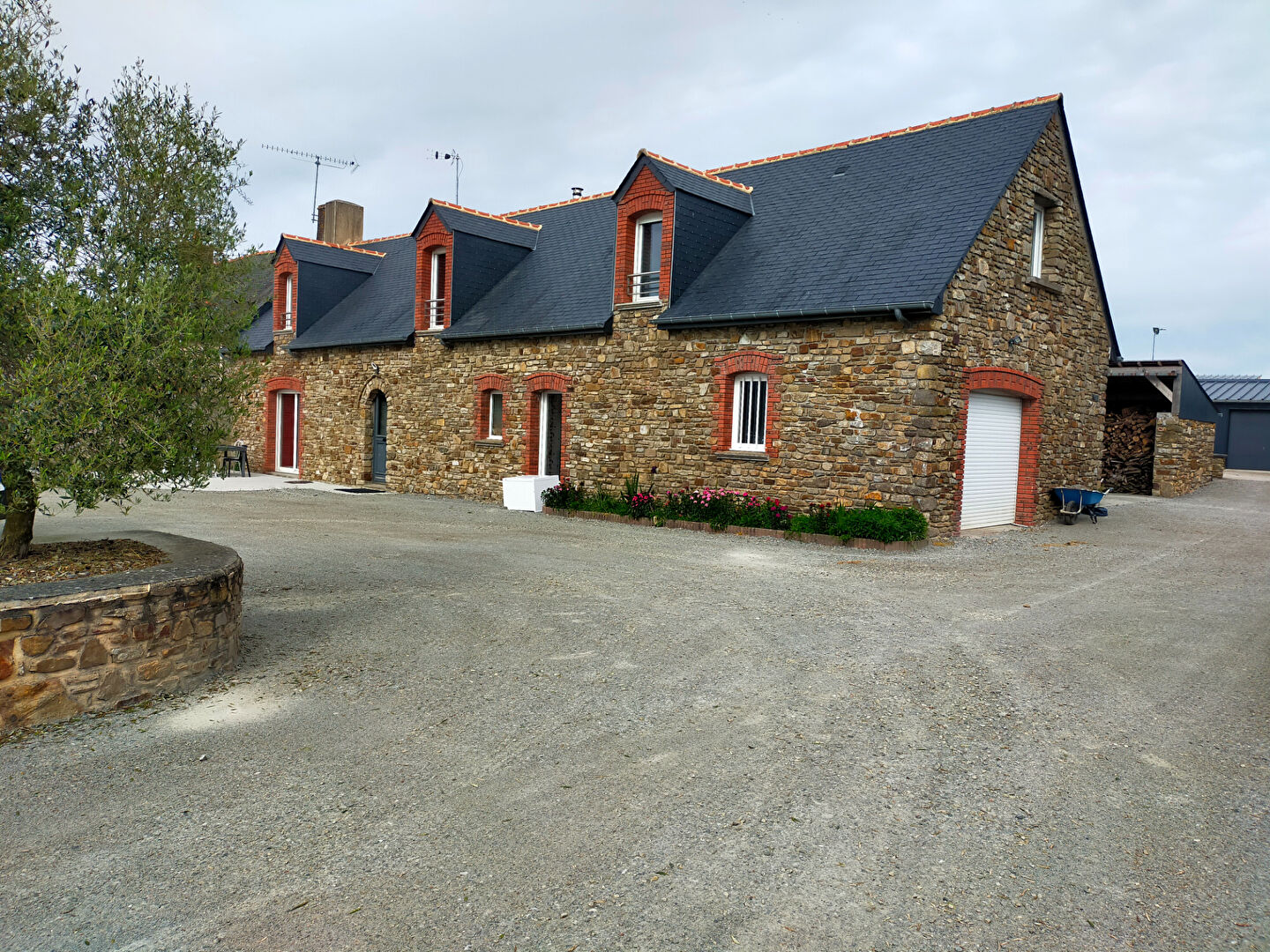 Maison T7 à Coesmes
