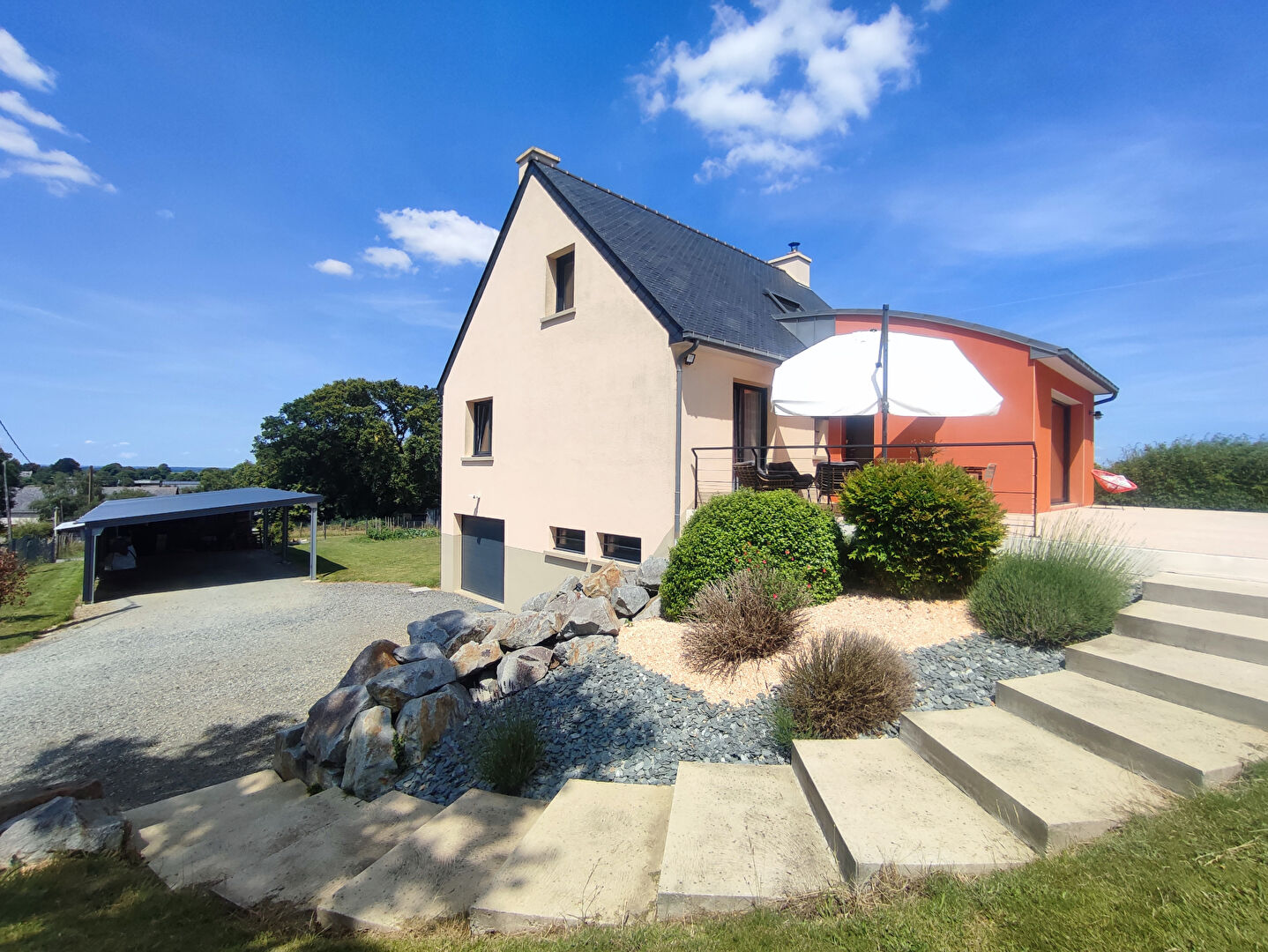 Maison T6 à Breal sous montfort