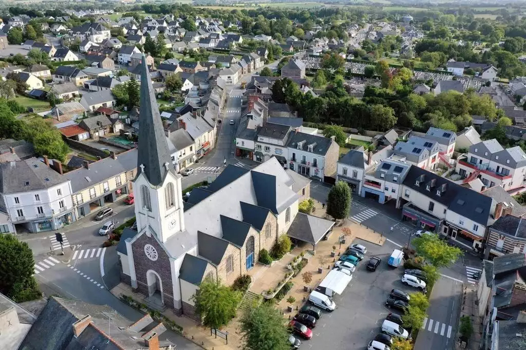 Fonds de commerce à Retiers